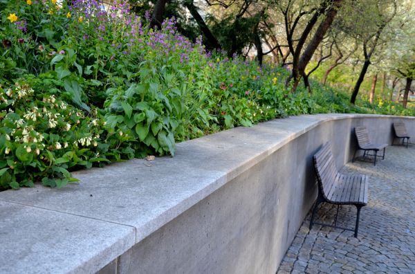 Concrete Retaining Wall Service in Overland Park