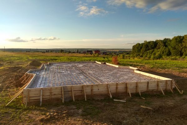 Foundation Pouring in Overland Park