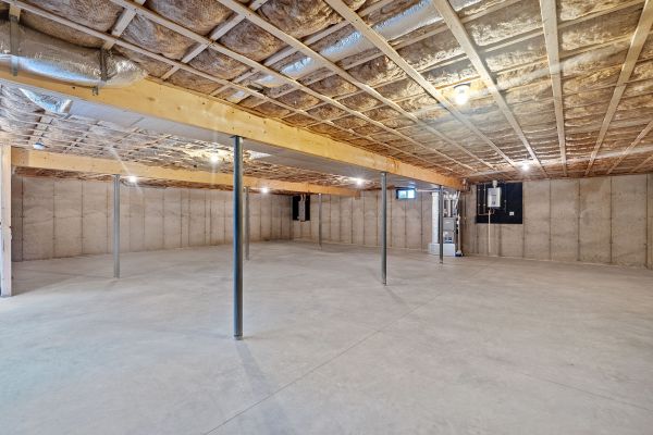 Basement Floor Installation in Overland Park